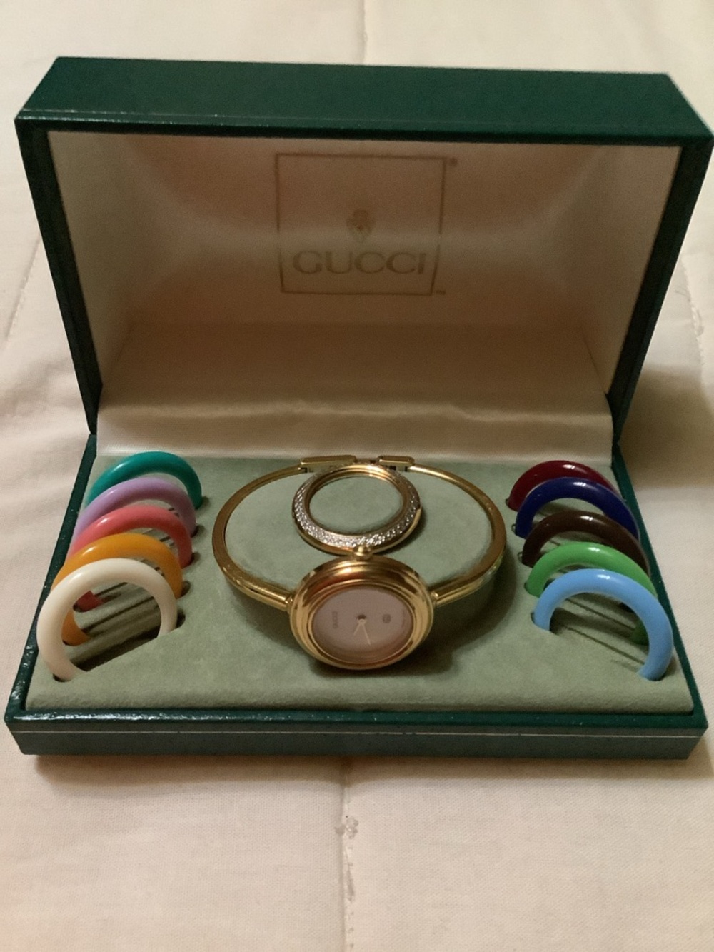 Gucci Men's Glasses Box in Green with Gold Logo